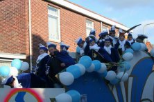 2006-Bombakkes-Carnavalsoptocht-in-de-Steendalerstraat-098