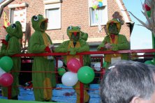 2006-Bombakkes-Carnavalsoptocht-in-de-Steendalerstraat-101