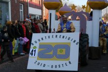 2006-Bombakkes-Carnavalsoptocht-in-de-Steendalerstraat-118