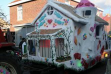 2006-Bombakkes-Carnavalsoptocht-in-de-Steendalerstraat-128