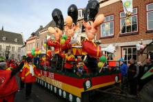 2008-02-03-Bombakkes-Carnavalsoptocht-171