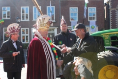 2011-03-06-optocht-007