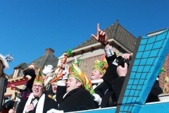 2011-03-06-optocht-041