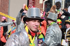 2011-03-06-optocht-044