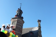 2011-03-06-optocht-169
