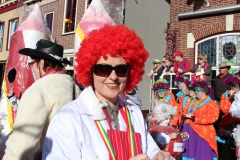 2011-03-06-optocht-183