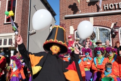 2011-03-06-optocht-199