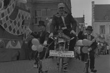 1973-Bombakkes-Carnavalsoptocht-09