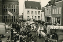 1960-Bombakkes-Carnavalsoptocht-08