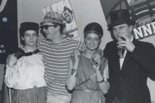 1961-02-09-Bombakkes-Carnaval-rechts-Piet-Sluiters-