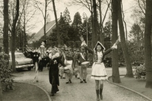 1961-Bombakkes-Prins-Hans-Bezoek-Ex-Prins-Wim-in-Sanatorium-07_2