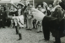 1961-Bombakkes-Prins-Hans-Bezoek-Ex-Prins-Wim-in-Sanatorium-13