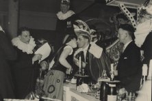 1957-Bombakkes-Prinsenbal-03