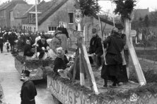 1952-Bombakkes-Carnavalsoptocht-34