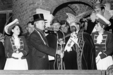 1968-Bombakkes-Ontvangst-Stadhuis-04