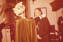 1974-Bombakkes-Ontvangst-Stadhuis-Prins-Jo1-Sleuteloverdracht-09