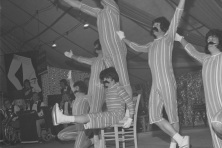 1974-Bombakkes-Zitting-Bolswojskie-Theater-01