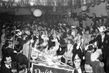 1969-Blau-Gold-uit-Duisburg-BRD-bezoekt-Prinsenbal-01