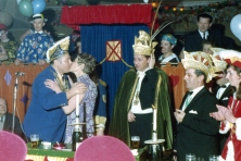 1971-Bombakkes-Prinsenbal-Blau-Gold-Duisburg-BRD-op-bezoek-06