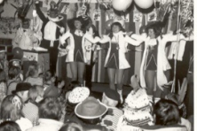 1982-Bombakkes-Scholenbezoek-02