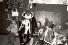 1982-Bombakkes-Scholenbezoek-03