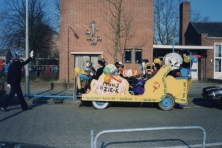 1990-Bombakkes-Scholenbezoek-08