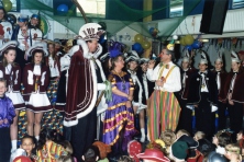 2004-Bombakkes-Scholenbezoek-09