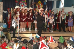 Scholenbezoek2011 033