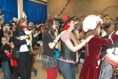 Scholenbezoek2011 051