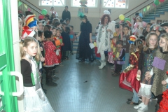 Scholenbezoek2011 054