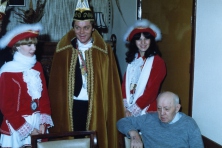 1981-Bombakkes-Ziekenbezoek-07