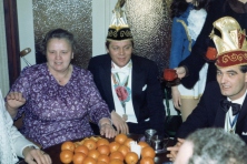 1981-Bombakkes-Ziekenbezoek-08