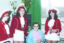 1981-Bombakkes-Ziekenbezoek-13