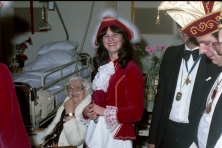 1981-Bombakkes-Ziekenbezoek-29