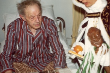 1982-Bombakkes-Ziekenbezoek-02