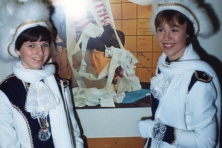 1983-Bombakkes-Ziekenbezoek-02