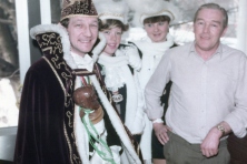 1985-Bombakkes-Ziekenbezoek-04