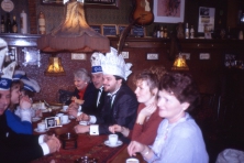 1990-Bombakkes-Ziekenbezoek-12