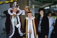 2003-Bombakkes-Ziekenbezoek-01